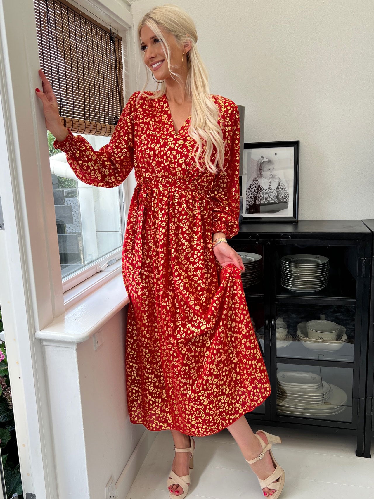 Melisse - Klänning med leopardtryck och resår under bysten